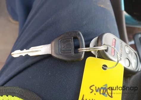 1998 Honda Accord Ex V6 из США, поврежденный, VIN 1HGCG1650WA000327